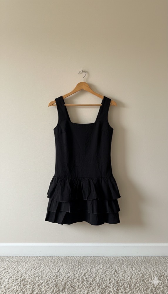 Mini black dress