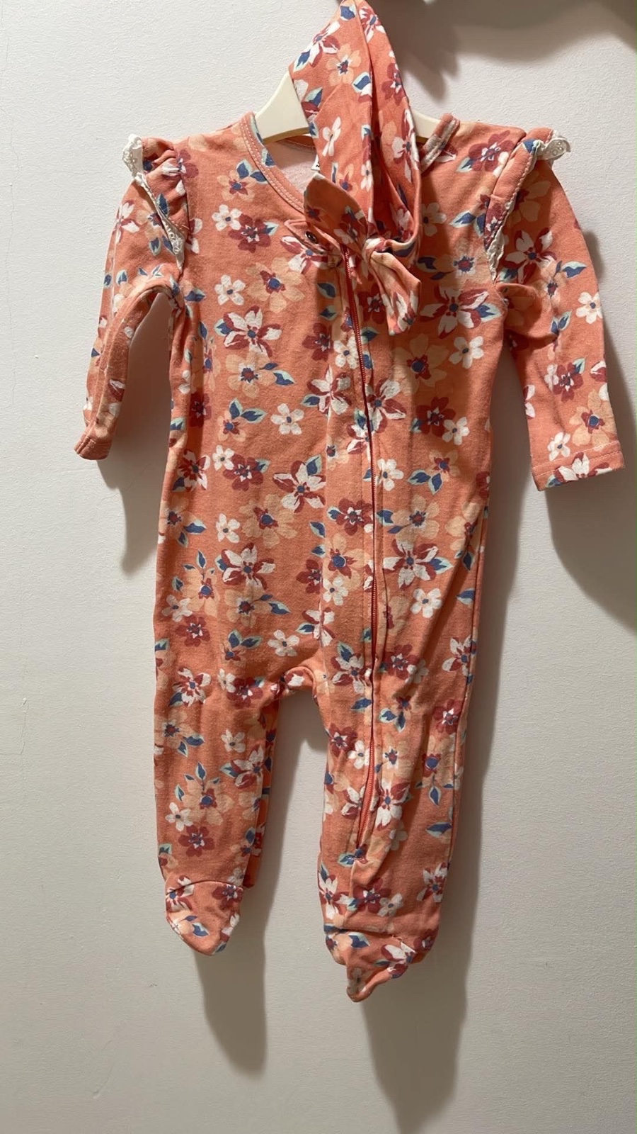Grenouillère bébé fille avec bandana