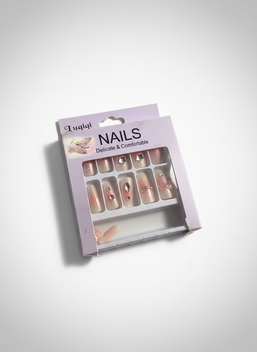 Press on nails - faux ongles