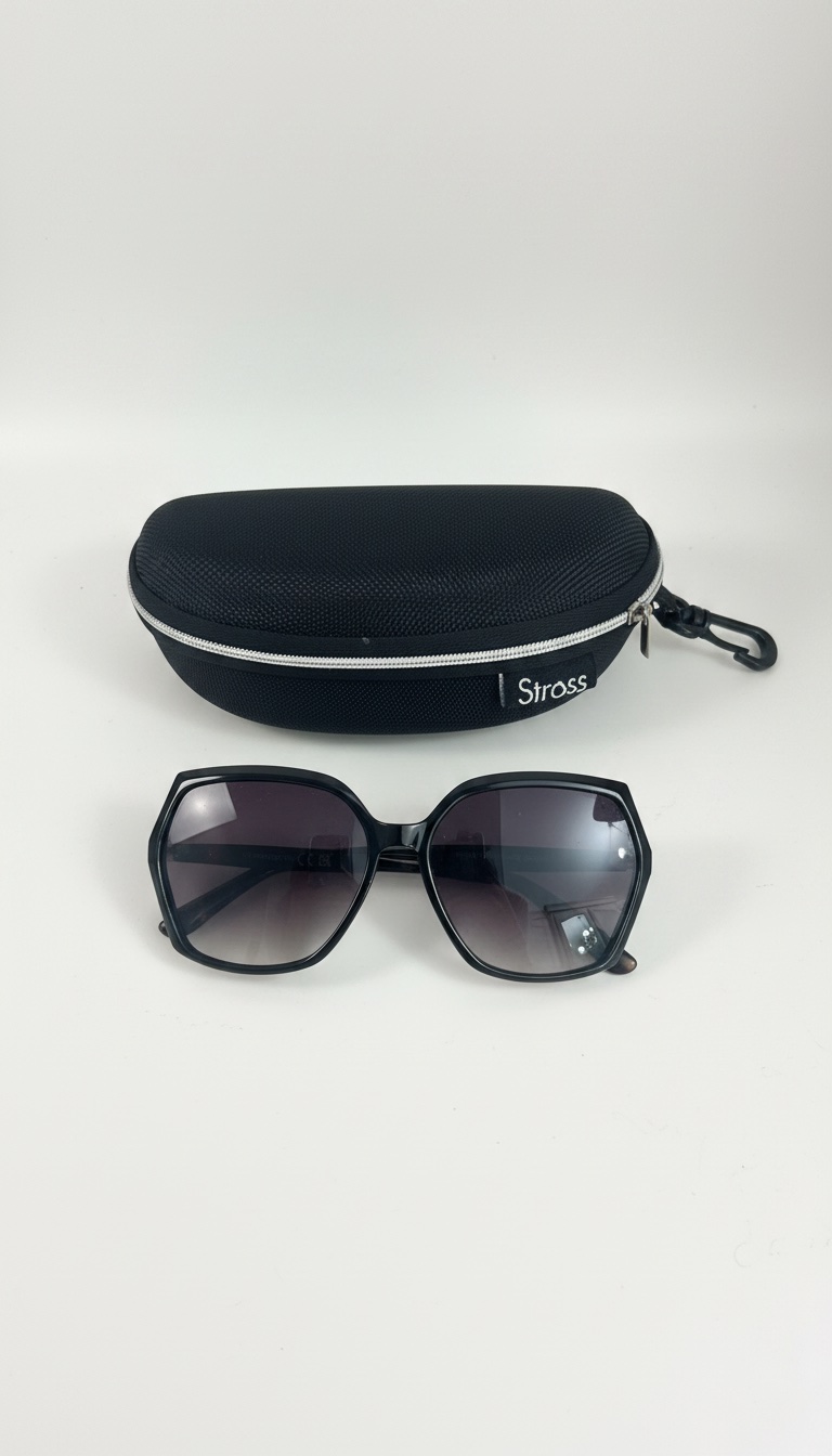 Lunettes de soleil Strass – Neuves avec étui