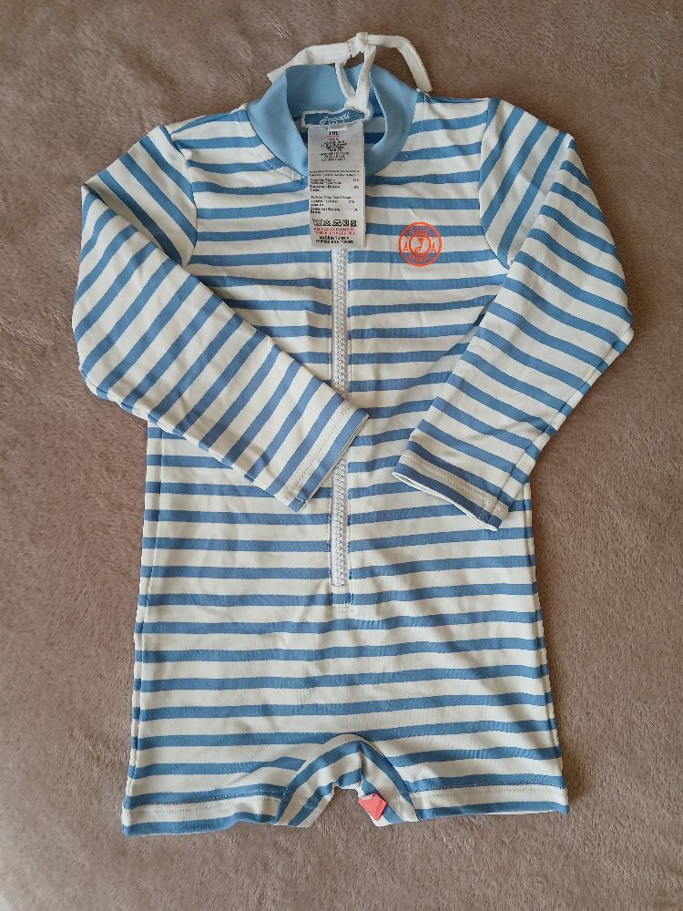 2 Combishorts bébé 