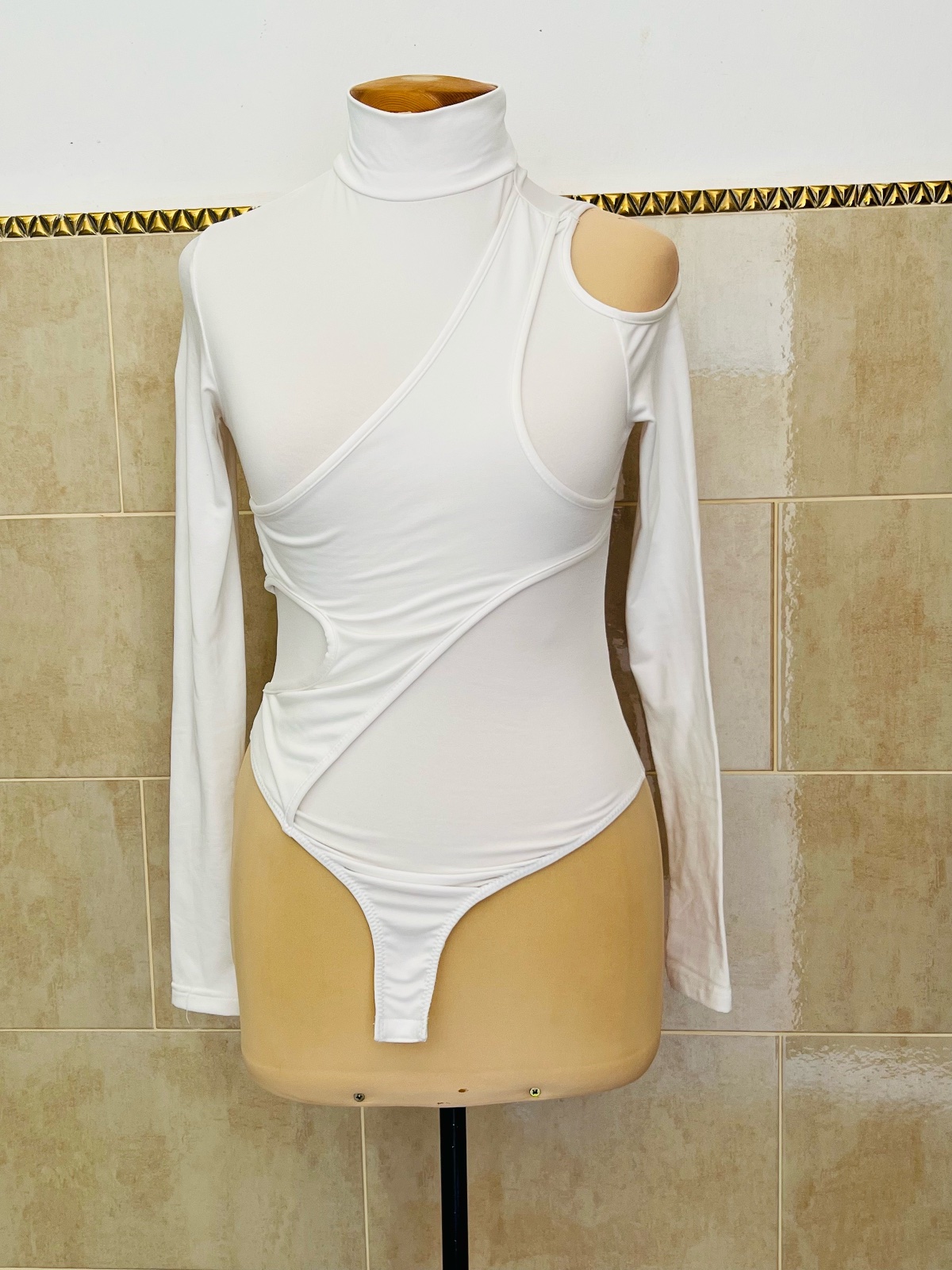 Pull blanc
