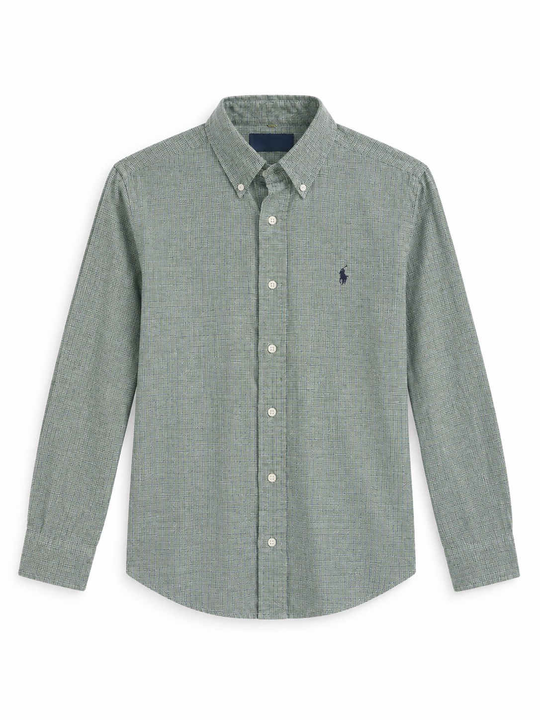 Une. Chemise Ralph Lauren