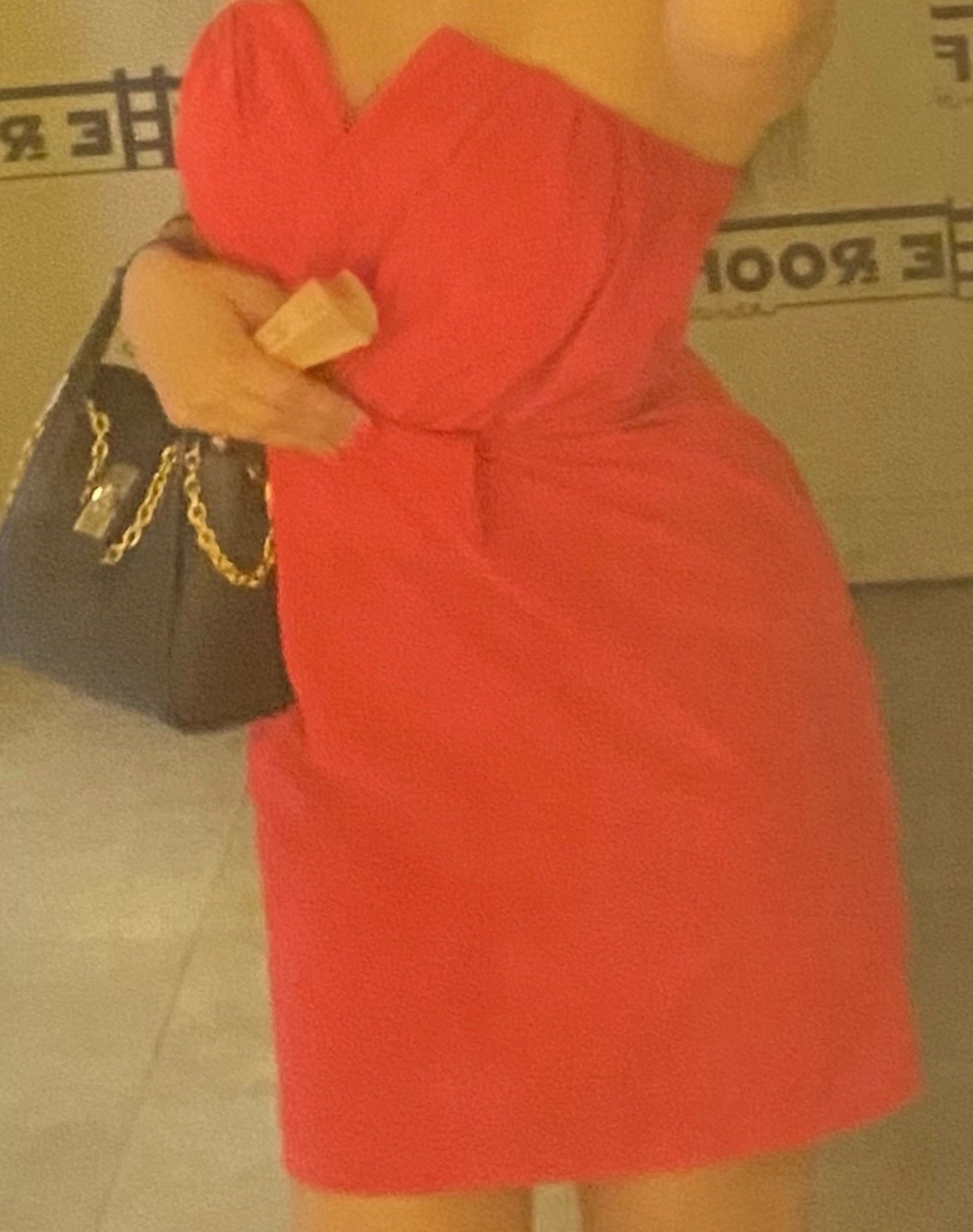 Robe rouge courte 