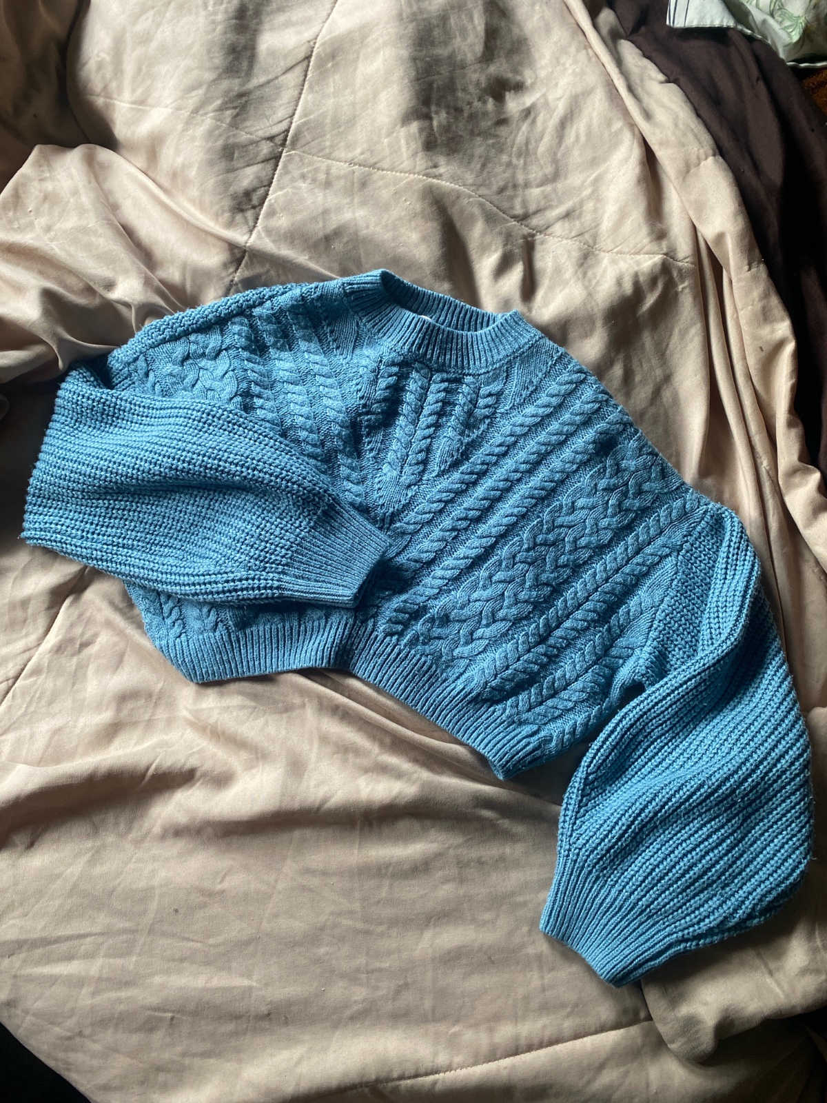 Knit sweater for kids