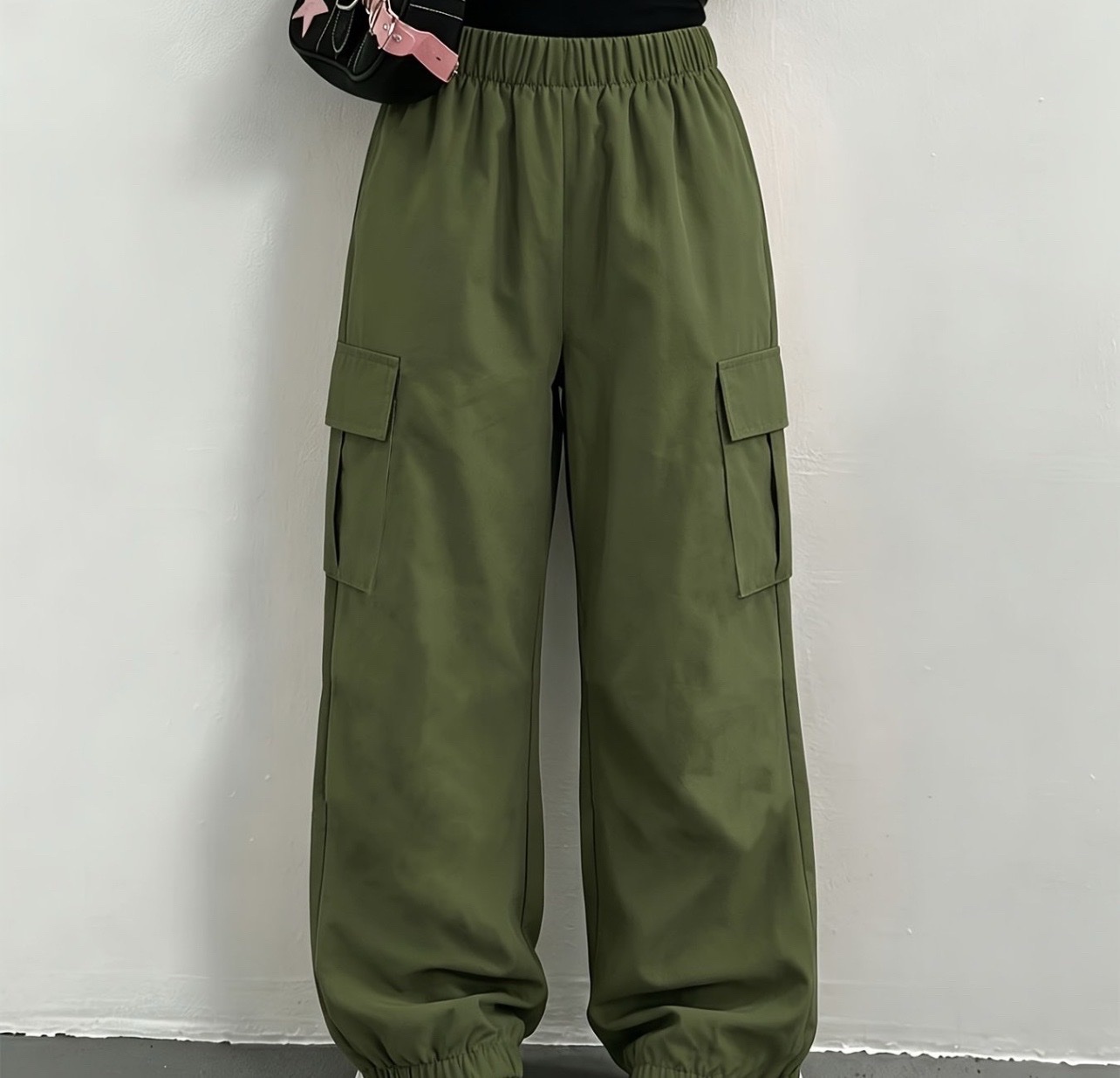 Cargo vert olive taille 36/38😻😻😻😻