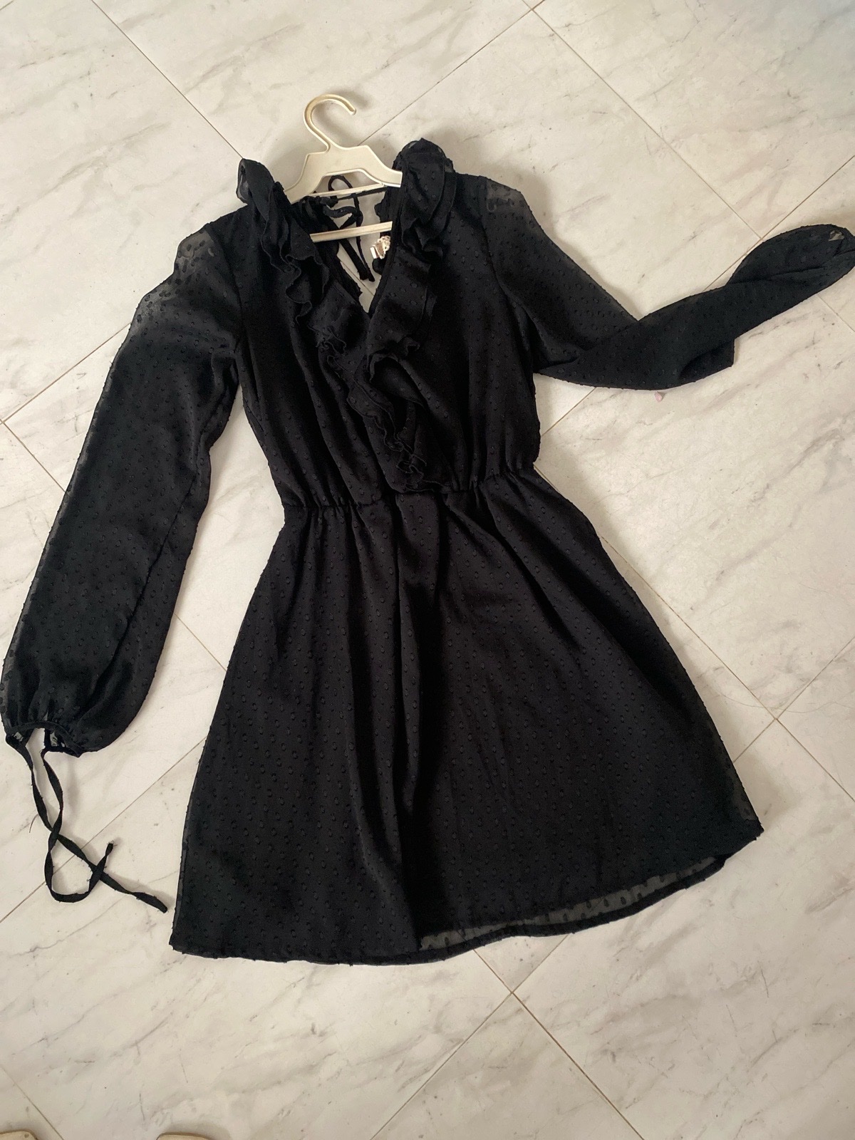 Robe noir hm
