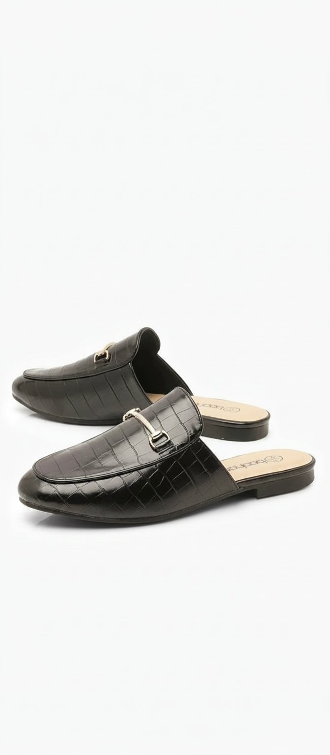 Claquettes effet croco