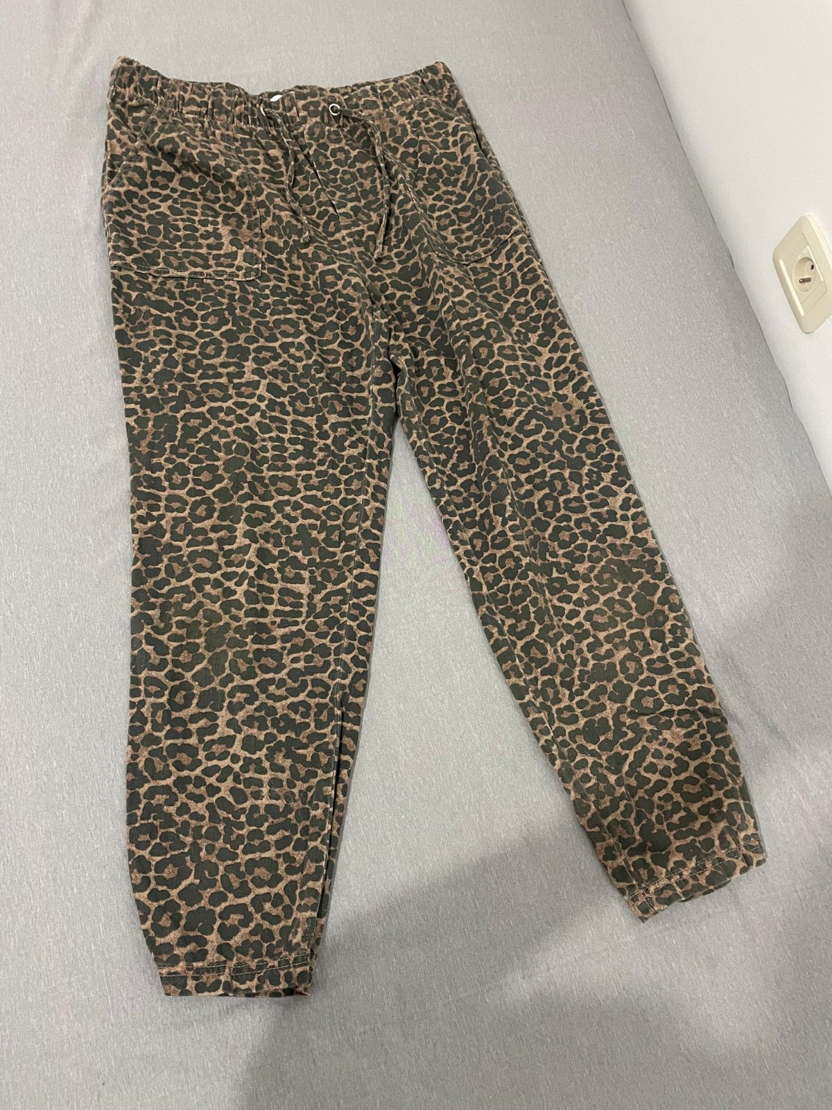 Pantallon leopard 
