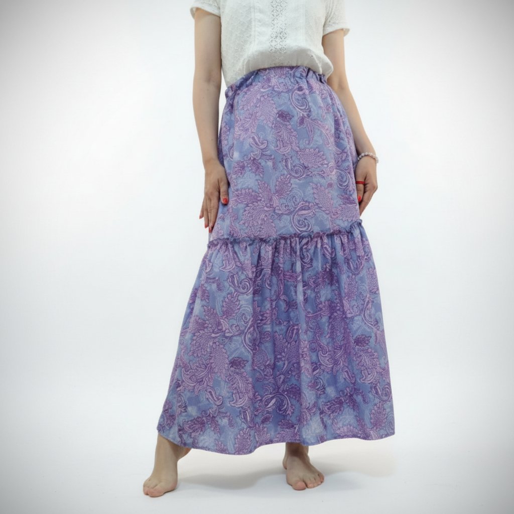 Très belle jupe maxi à volant avec élastique à la taille taille 42/44 Terranova