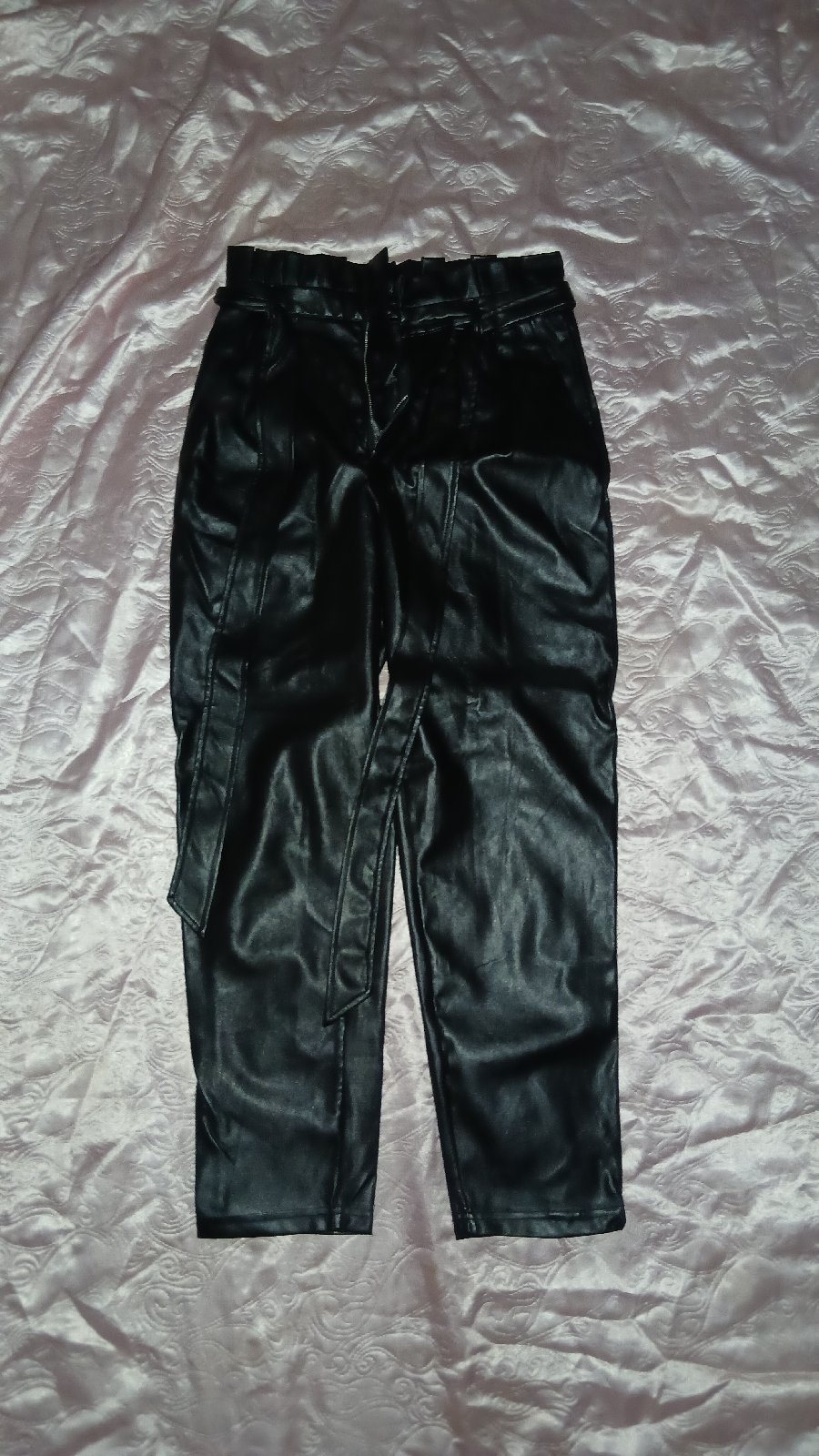 Pantalon cuire noir