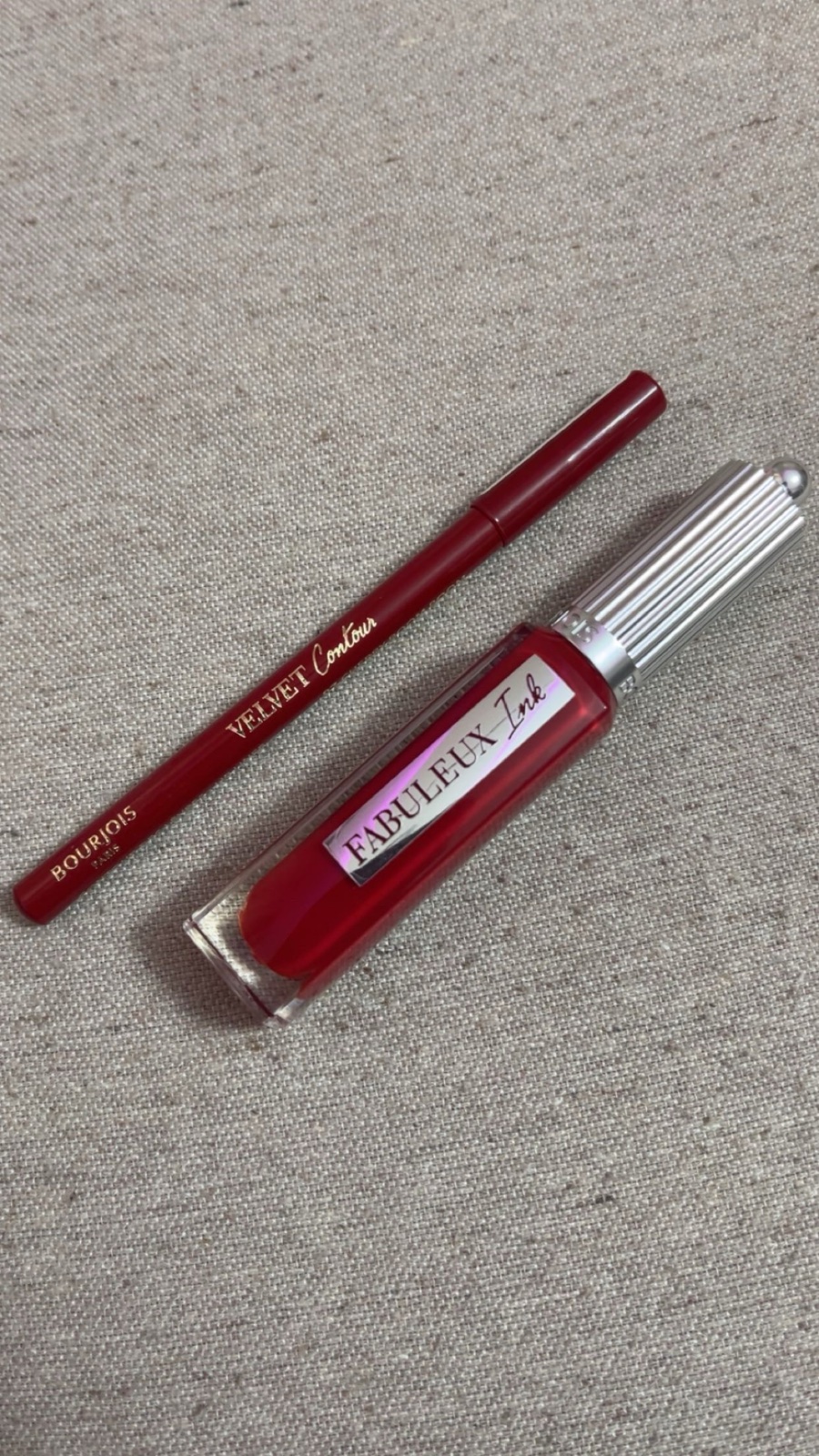 Contour et encre a levre bourjois 