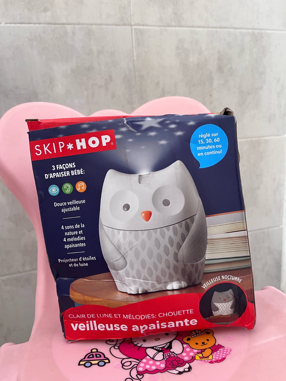 La veilleuse musicale et projecteur Moonlight & Melodies (Hibou) de la marque Skip Hop