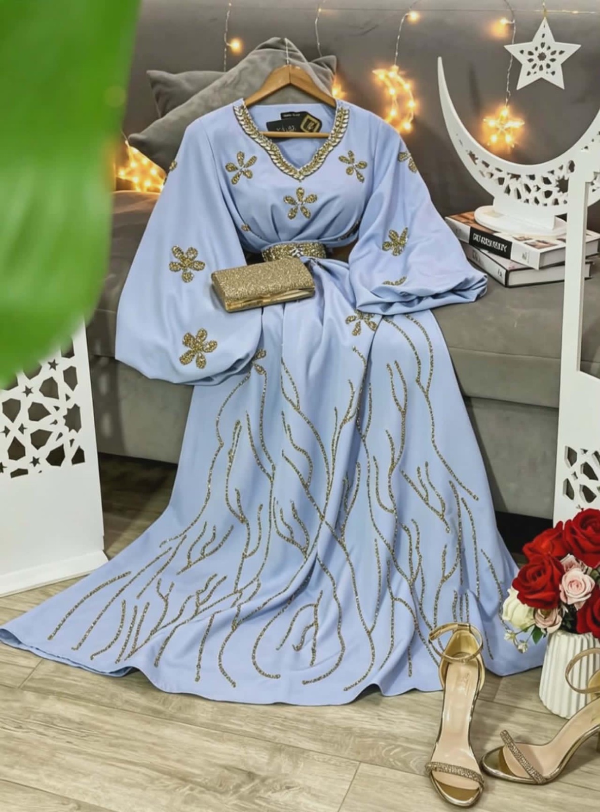 Robe avec ceinture 