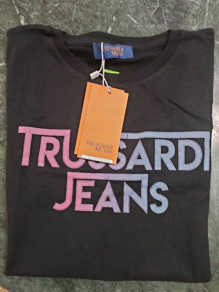 T shirt trussardi neuf taille s ylabbas s/m