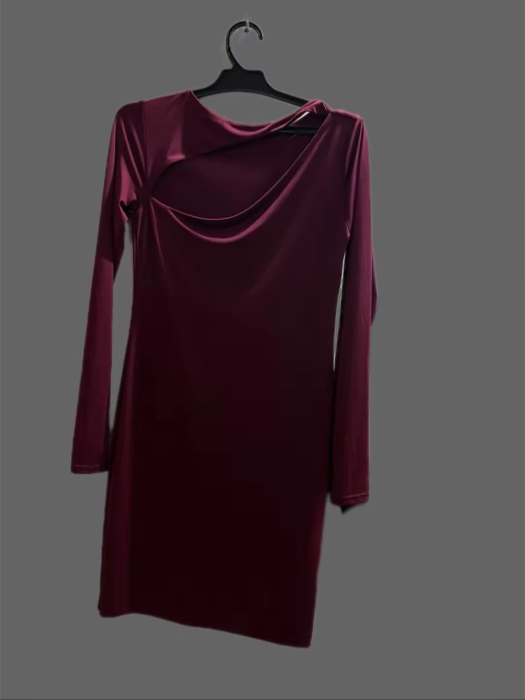    Robe bordeaux élégante - Taille M - Très bon état
