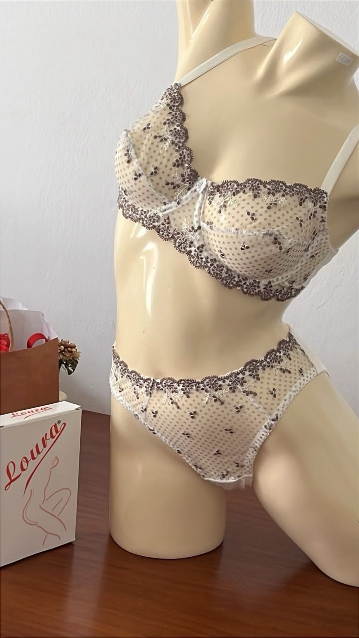 Cet ensemble de lingerie disponible tous les taille a partir taille s jusqu'à taille xxl neuff 2 pièces 65