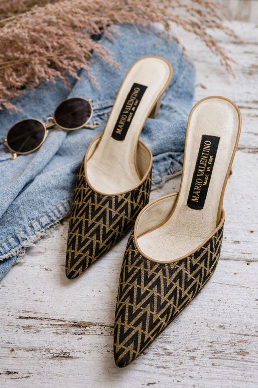 Vintage Mario Valentino mule 