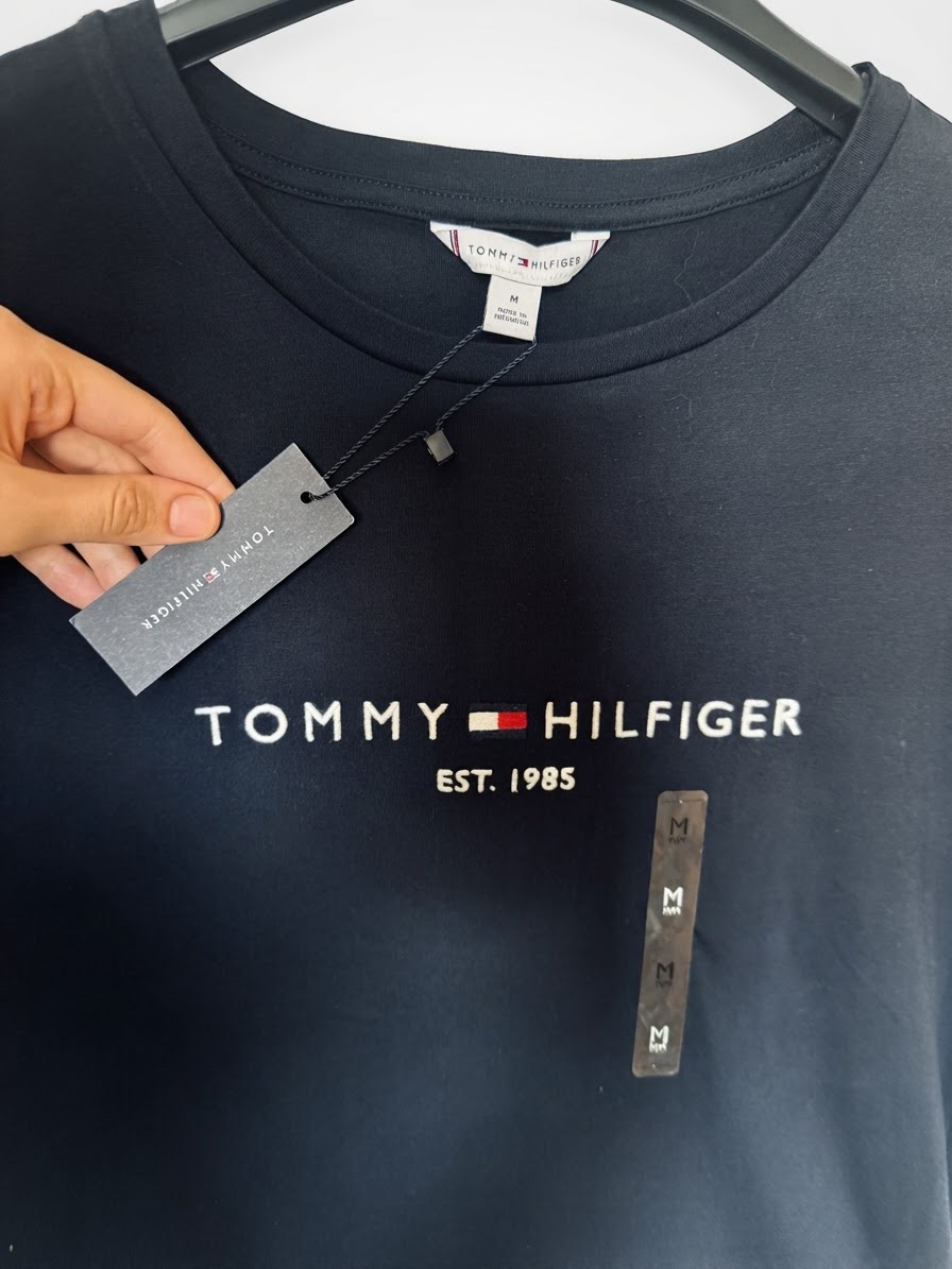 T shirt tommy