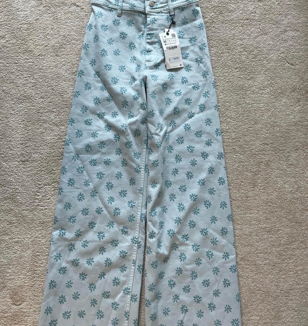 Un tres belle pantalon