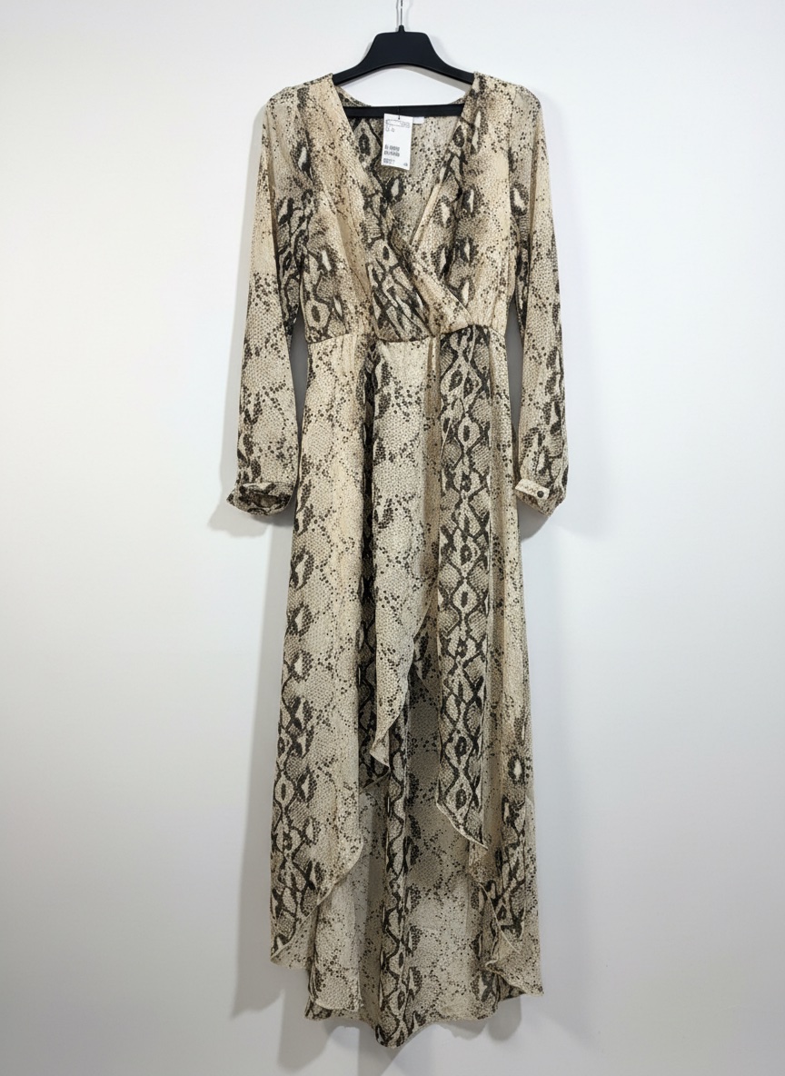 🔥robe  H&M 🔥à imprimé serpent, dotée de manches longues et d'un décolleté en V. État neuf avec ticket 