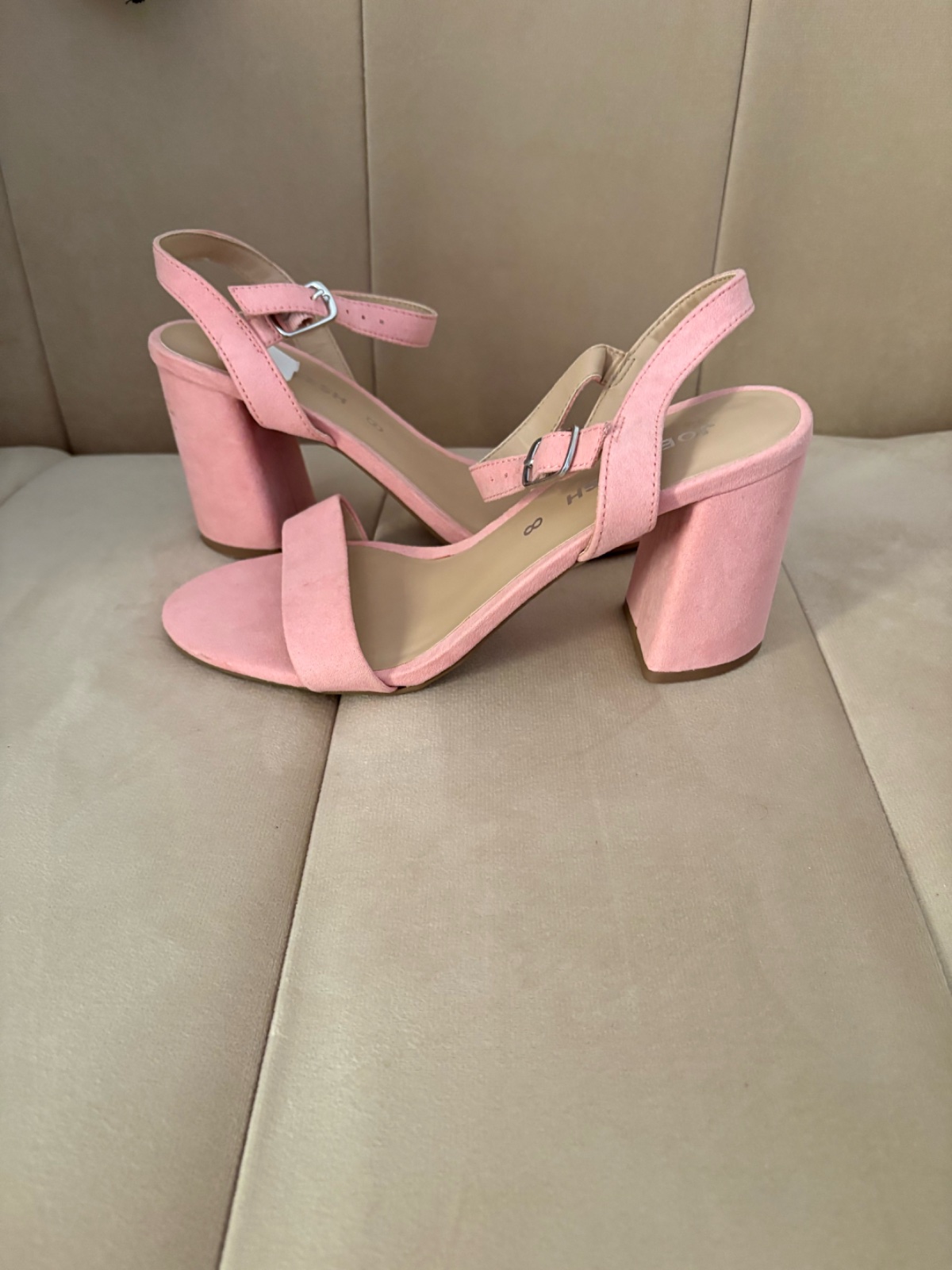  🔥🔥talons carrés Joe Fresh en daim rose. 🔥🔥Made in🇨🇦  Pointure 37,5 /3