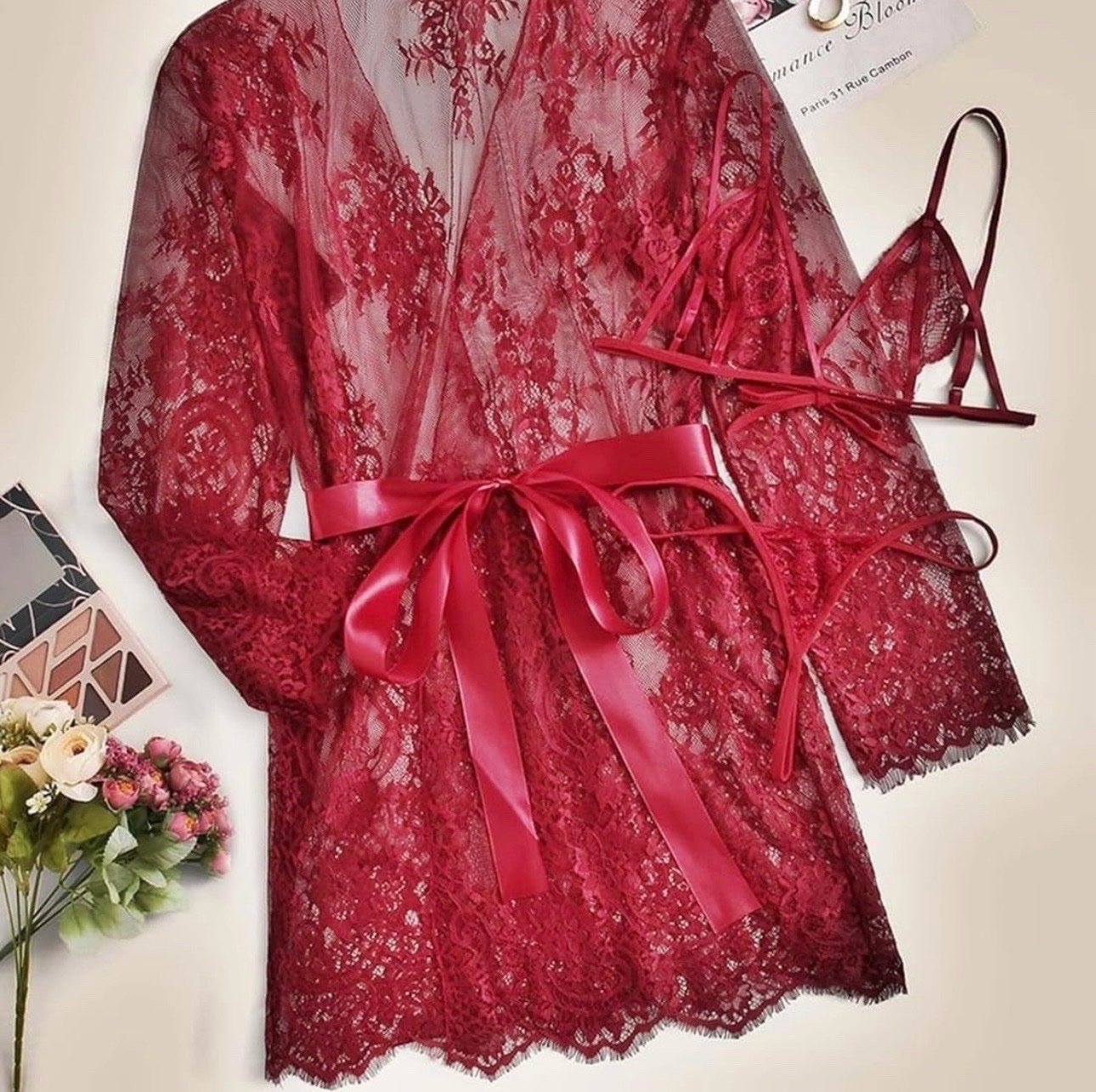 🔥Coffrets comprenant un peignoir 🔥en dentelle avec ceinture et des sous-vêtements Taille M L  Neuf  