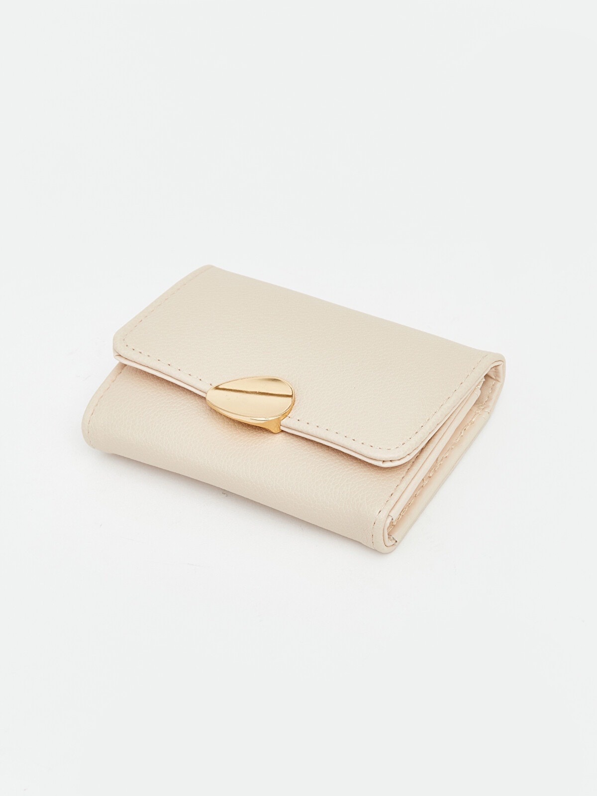 🔥🔥portefeuille rose de LC Waikiki🔥🔥 est un accessoire en similicuir texturé doté d'un fermoir métallique doré en forme de goutte