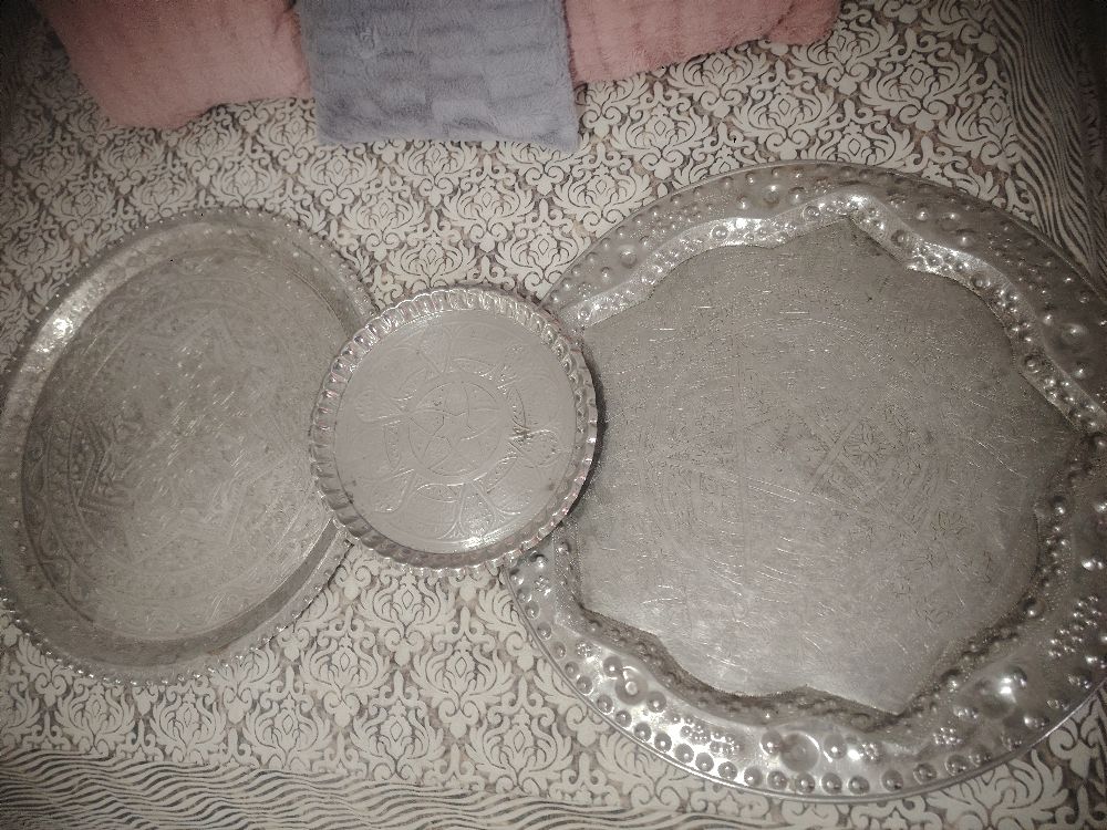 صينية نحاس زمنيه
