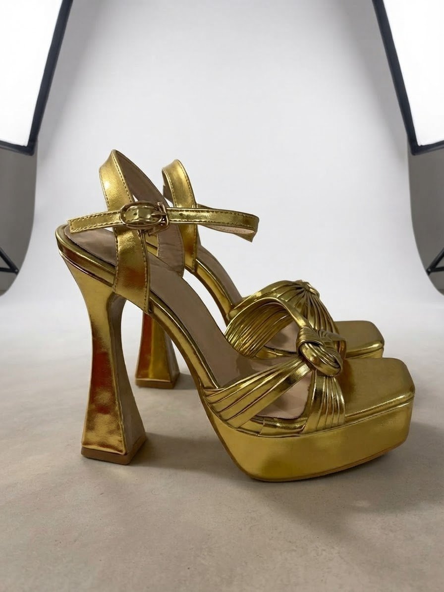 Des talons 💛 