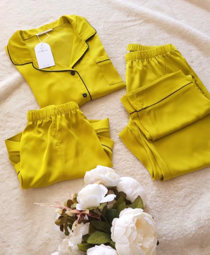 Pyjama (Amiral) en satin trois pièces