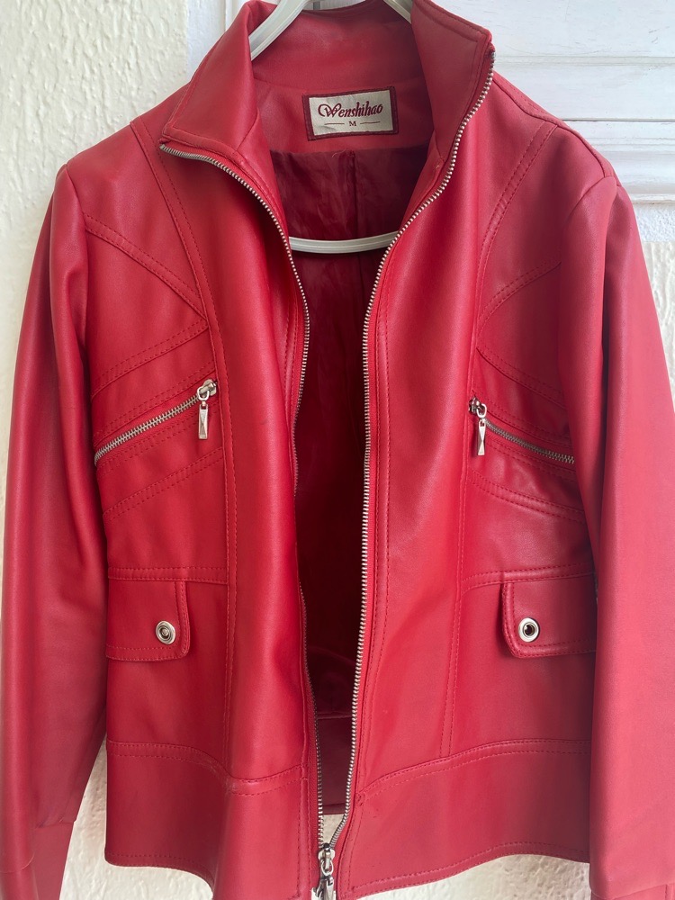Vest cuire