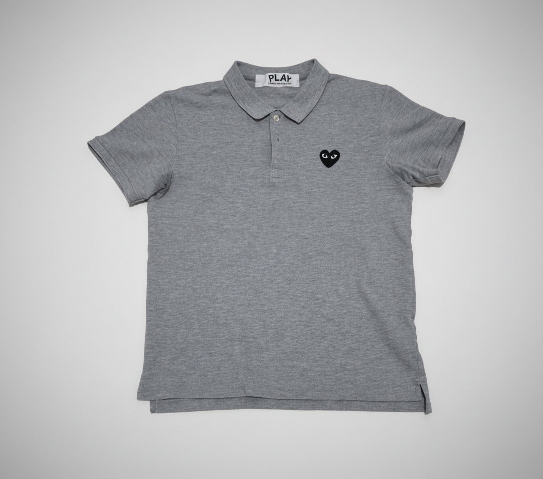 Comme des Garçons Play  