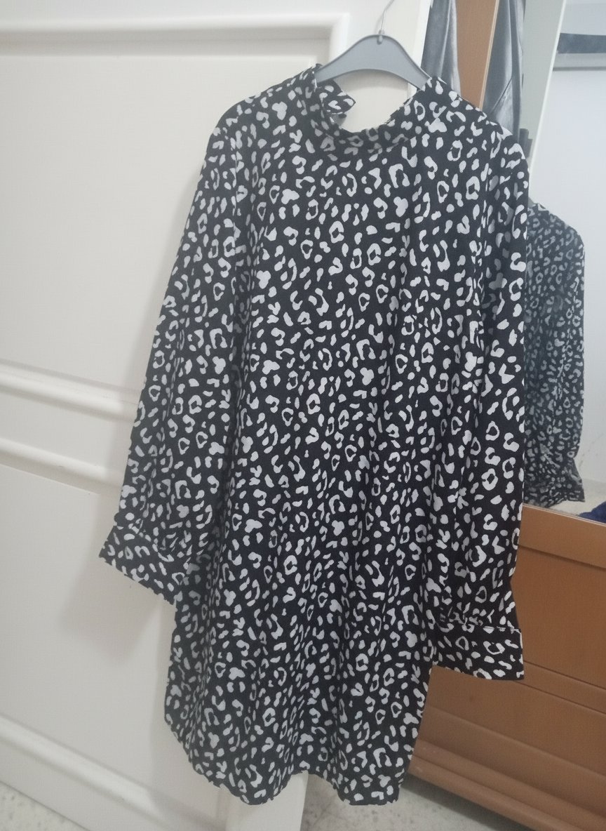Tunique neuve t40/L