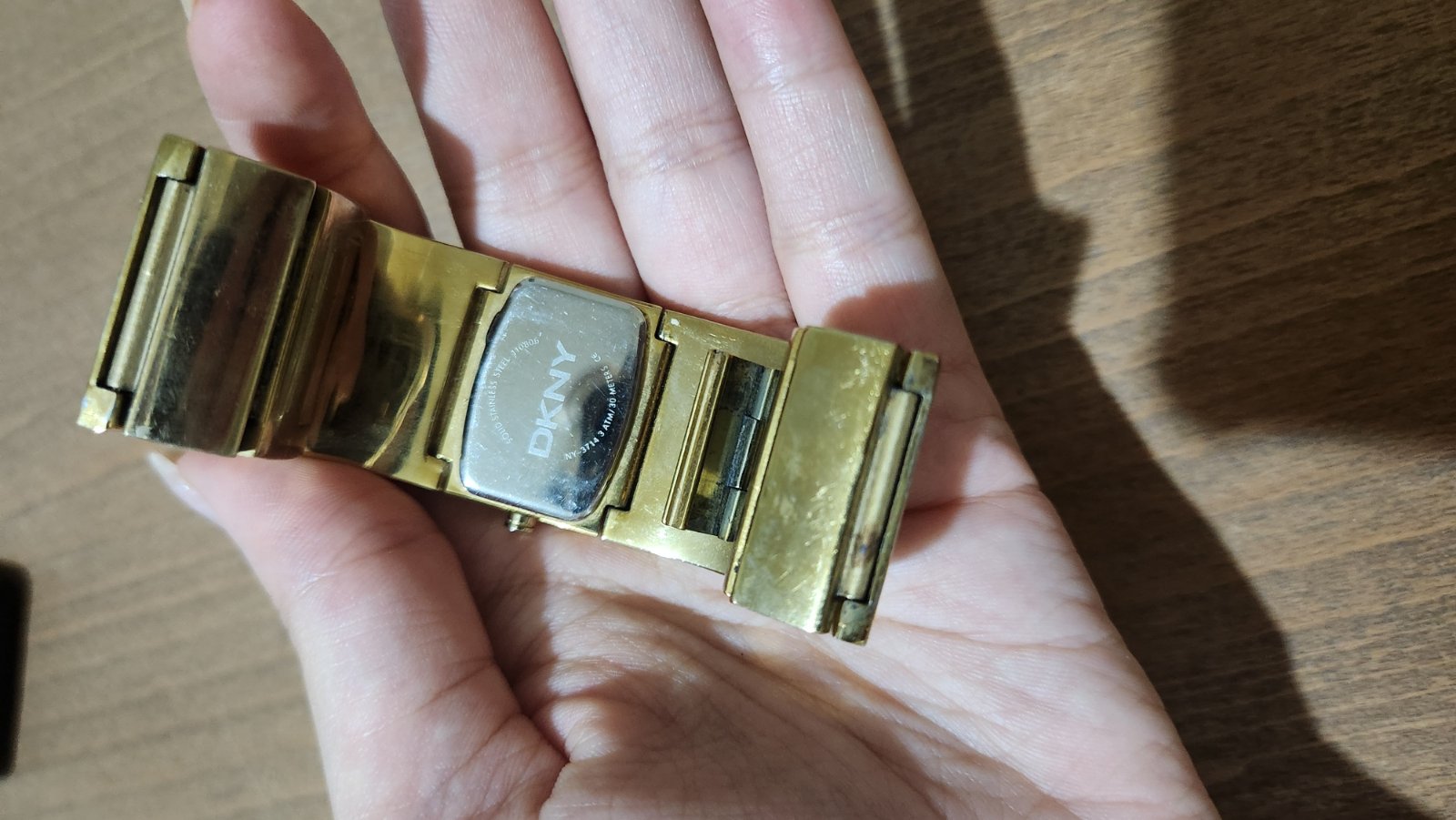 Montre dkny original jamais porté