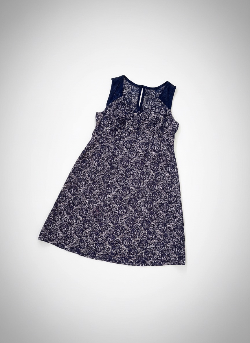 Robe courte guipure 