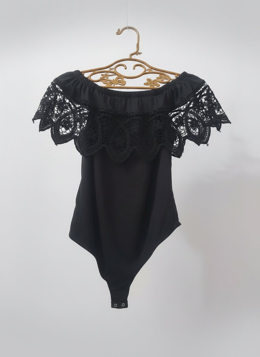 Body noir col bardot en dentelle guipure