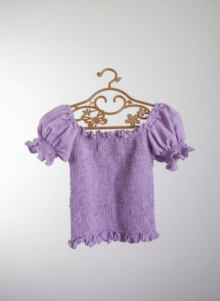 Crop top lilas froncé à manches bouffantes