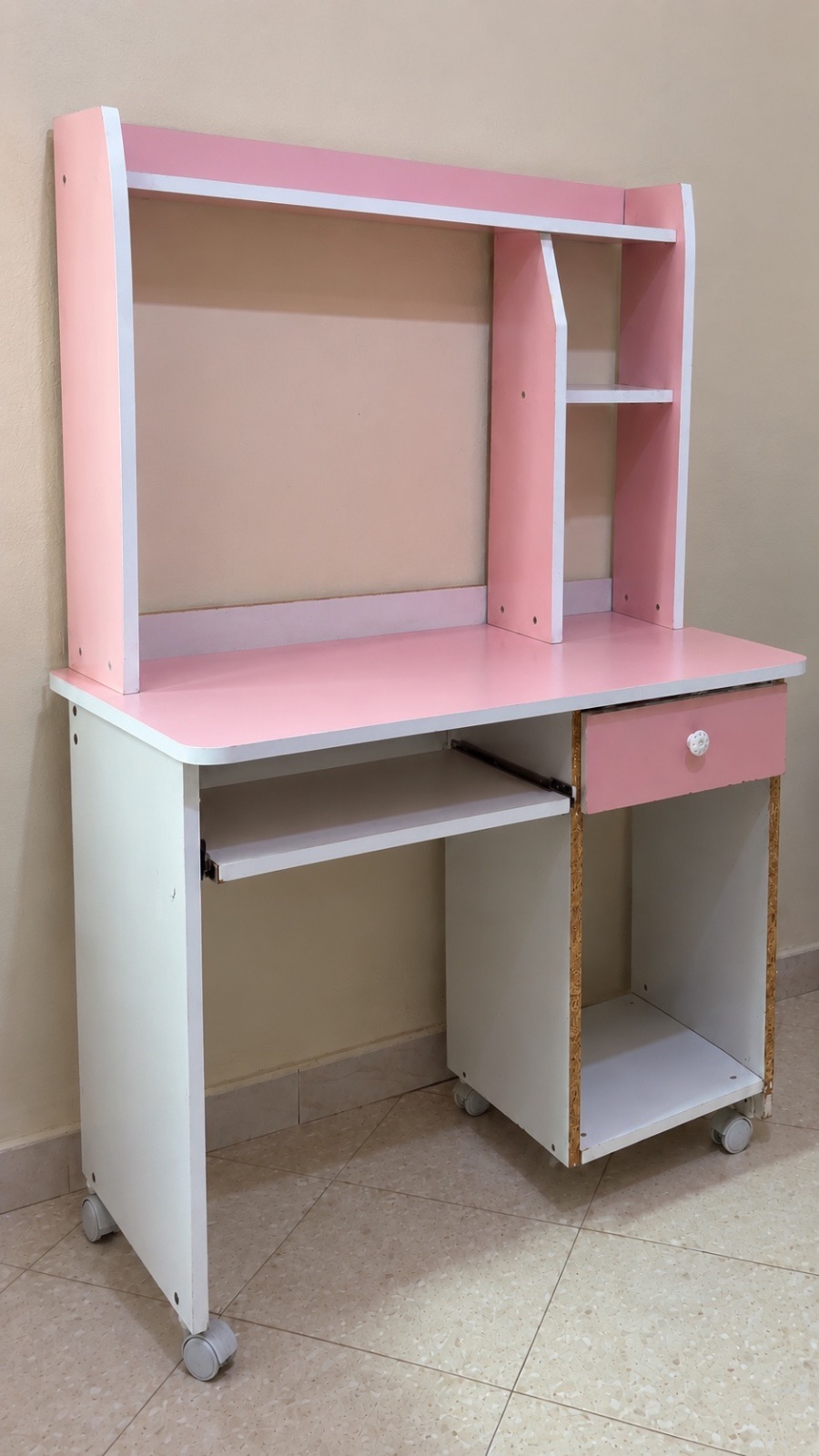 Bureau avec rangements pour enfant ou adolescent