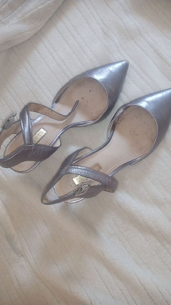 escarpin gris pointure[TEXTE_MODÉRÉ]