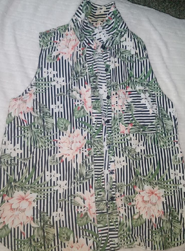 Chemise san manche taille xs/ s