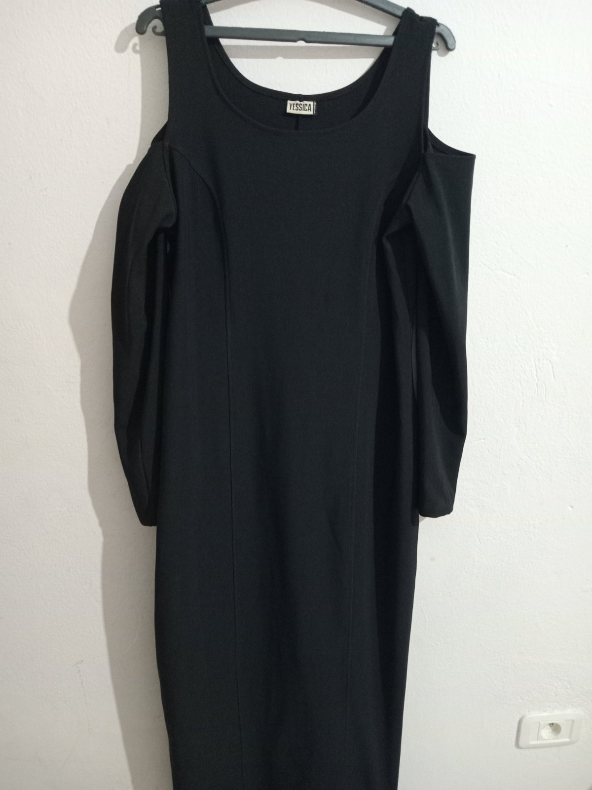Robe longue avec fente 🤍⚫️