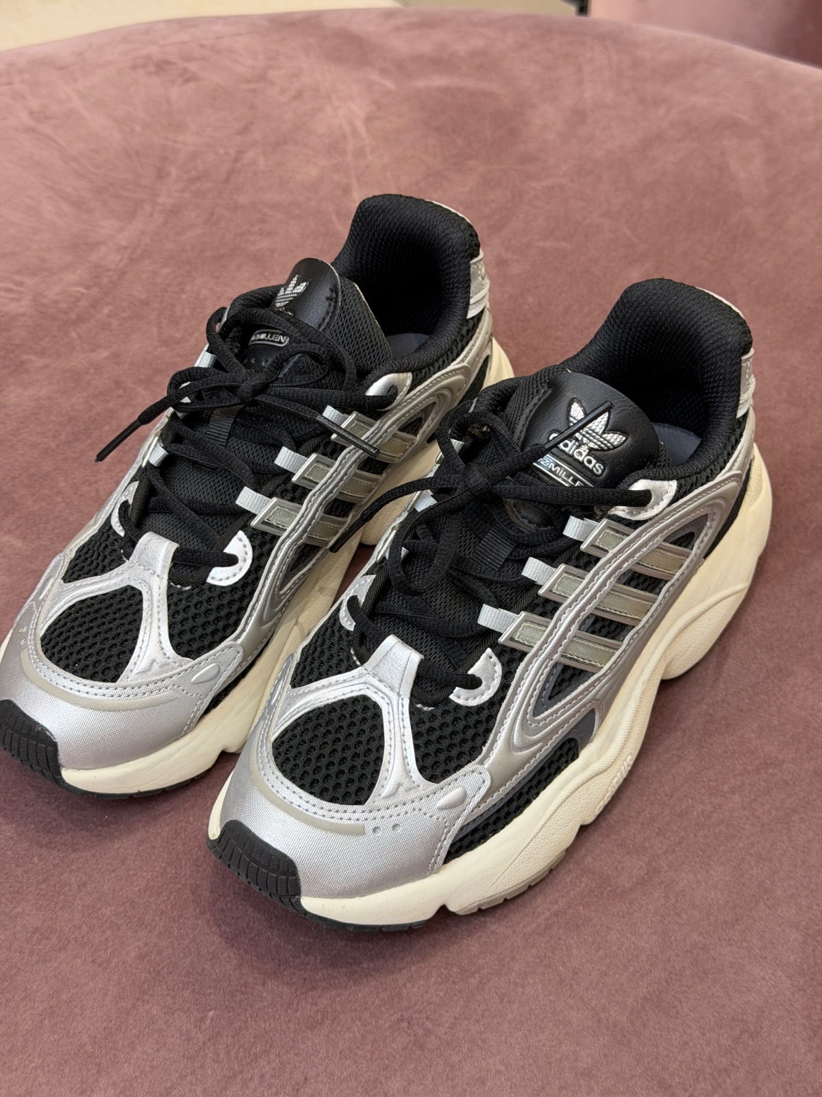 Baskets ADIDAS 