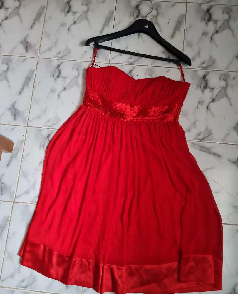 robe rouge