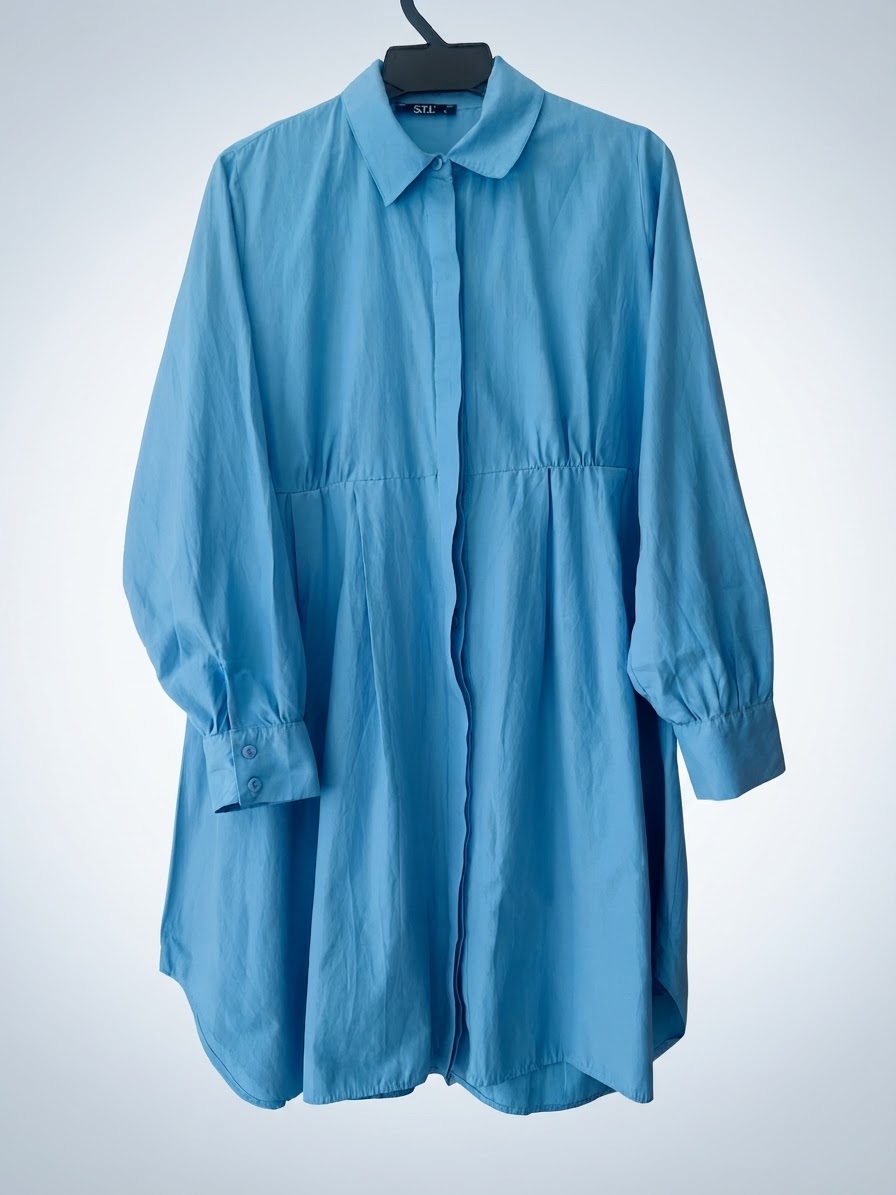 Chemise longue ( robe chemise ) couleur bleu taille M/L