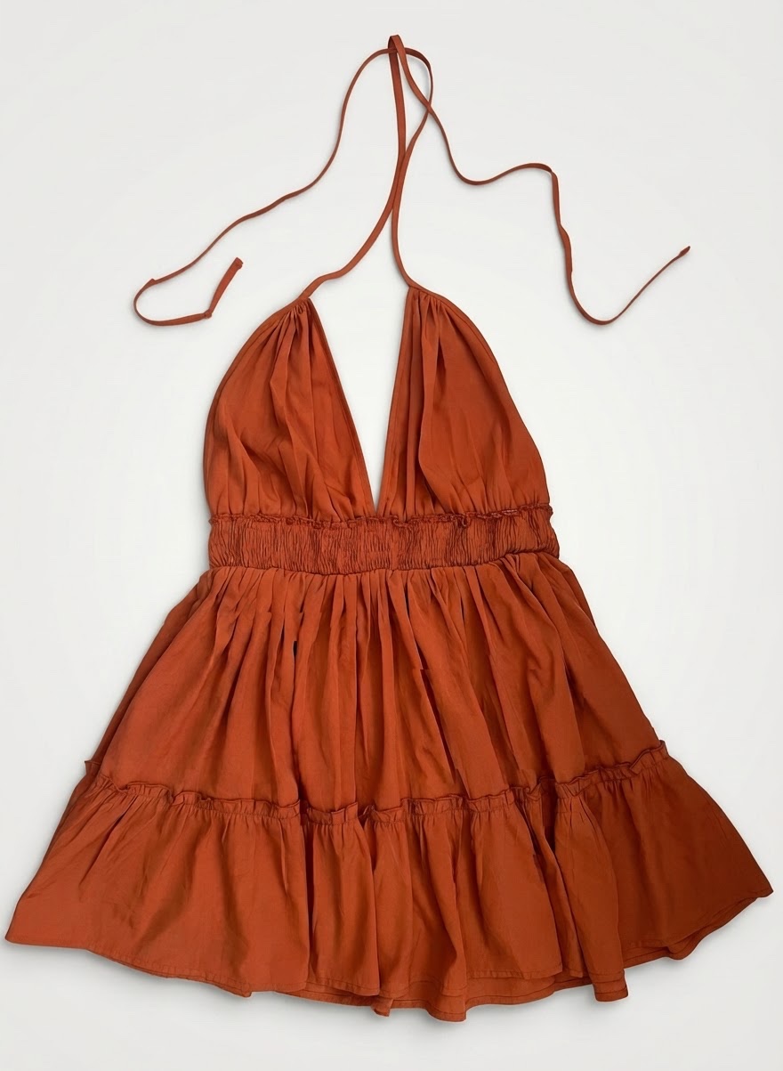 Robe courte Boohoo taille M couleur terracotta/orange dos nu avec fines bretelles à nouer