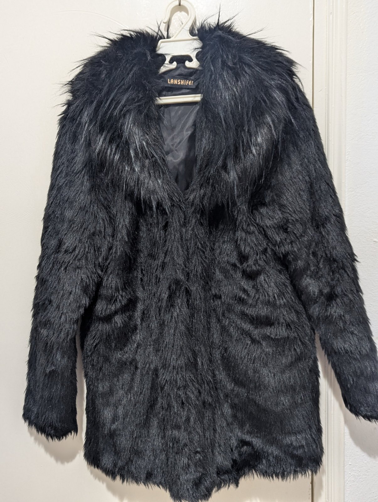 Manteau veste forrure synthetique noir  