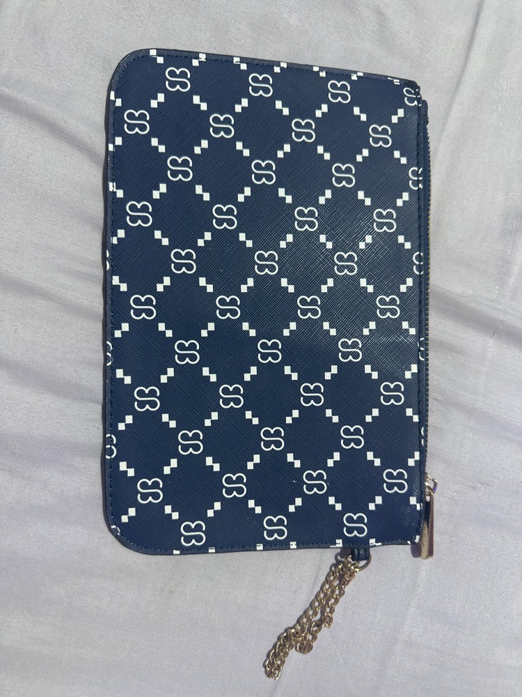 3 pochettes