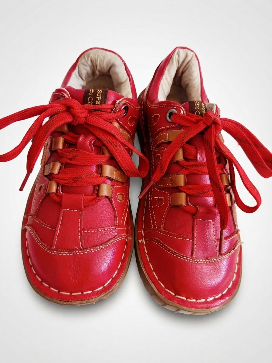 Look Rétro & Confort Absolu : Chaussures _SUPER IN_ en Cuir Rouge - T37 pour les adultes ou adolescents