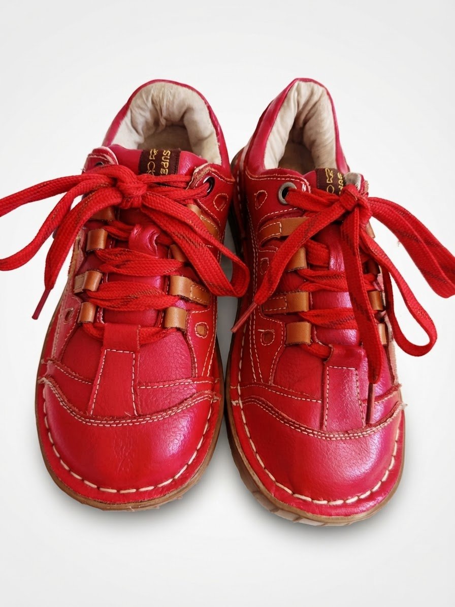 Look Rétro & Confort Absolu : Chaussures_ SUPER IN_ en Cuir Rouge - T37 pour les adultes ou adolescents